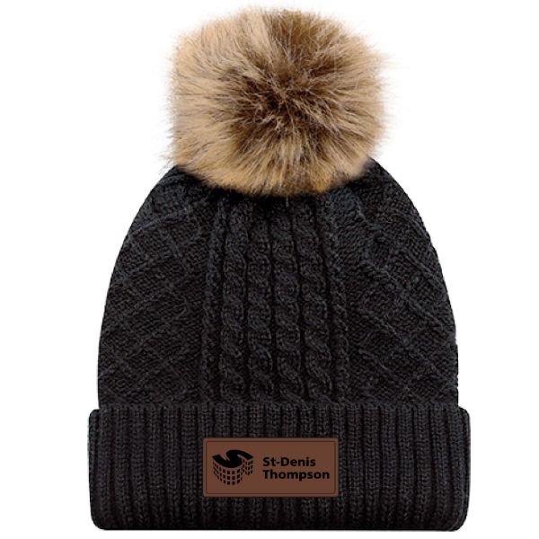 Image de Tuque pompon avec écusson en cuir  - 1E140L