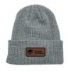 Image de Tuque Tofino avec écusson en cuir 